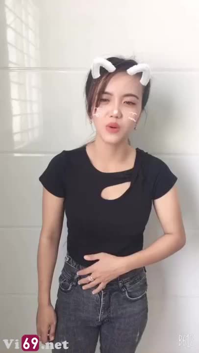 Từ Đồng Nai xuống An Giang chỉ để gặp chị còn bắt chị chào 500 anh em