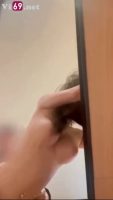 Bé sinh viên năm nhất vú to hồng hào chơi lút cán em trên bàn