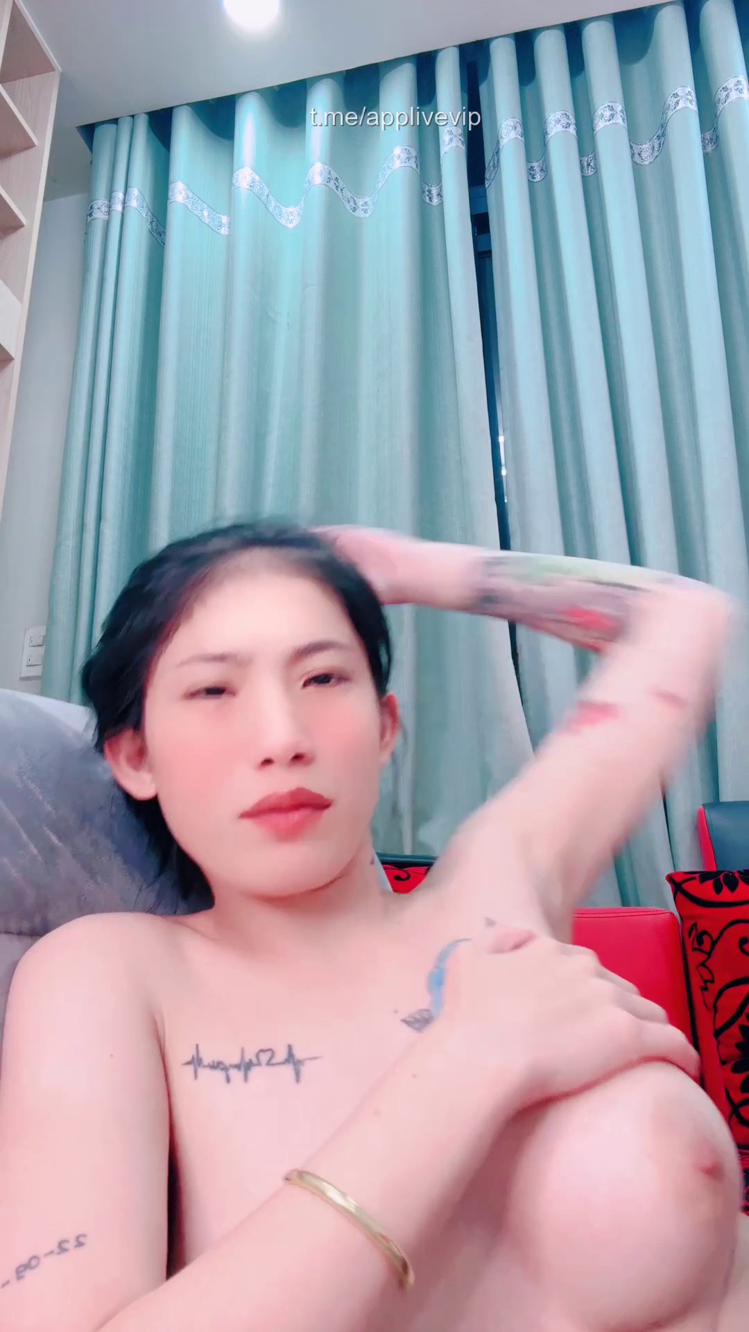 Bảo Trân gái miền Tây khoe clip kiếm tiền bằng vốn tự có