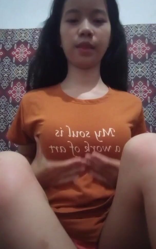 Mà em móc lồn thủ dâm chuyên nghiệp quá - phần 4