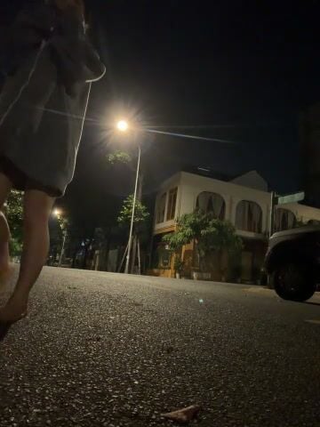 Linh_2004 người con quê hương bắc giang live sex ở quán cafe - phần 5