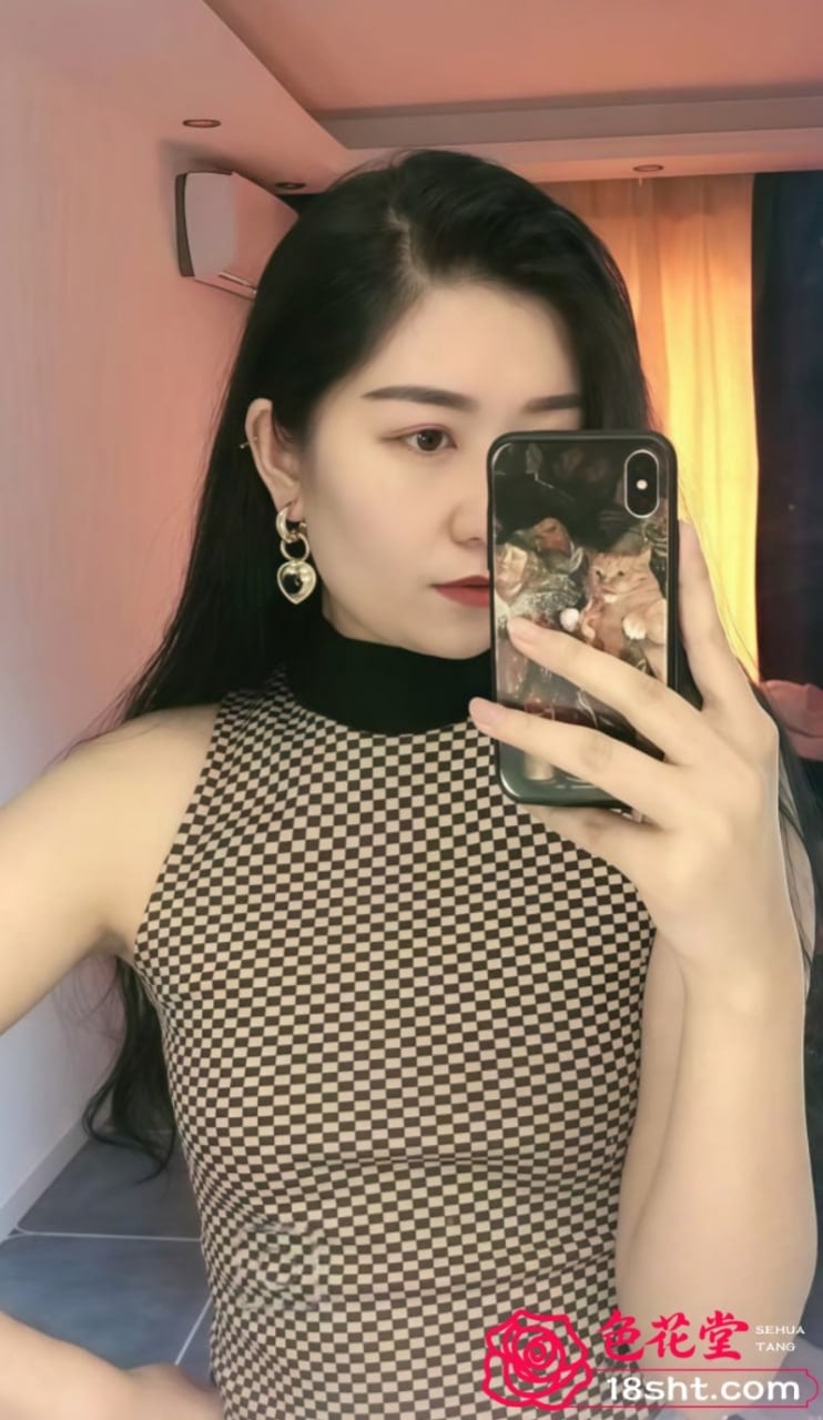 Giáo viên tiếng Trung ngoại tình cùng phụ huynh sinh viên