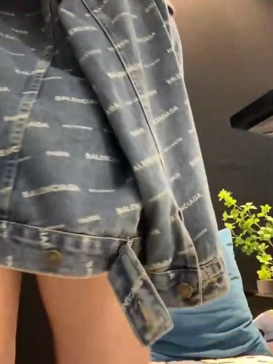 Linh_2004 người con quê hương bắc giang live sex ở quán cafe - phần 21