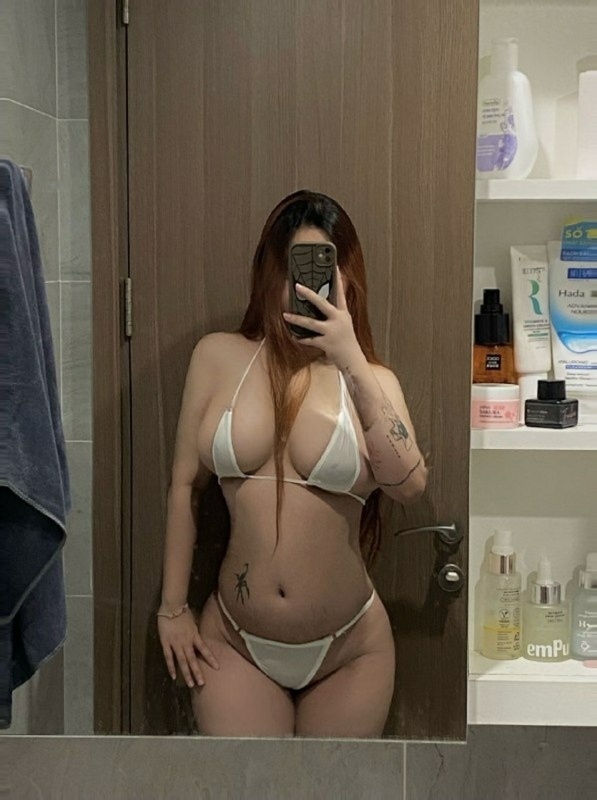 Em Nguyễn Thu Thảo chê chim Việt thích nếm mùi chim Tây đen