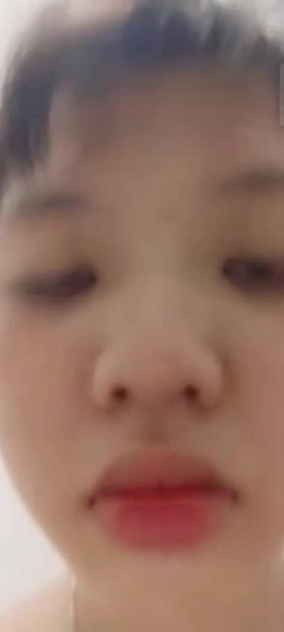 E Ngân call cùng a ny 2