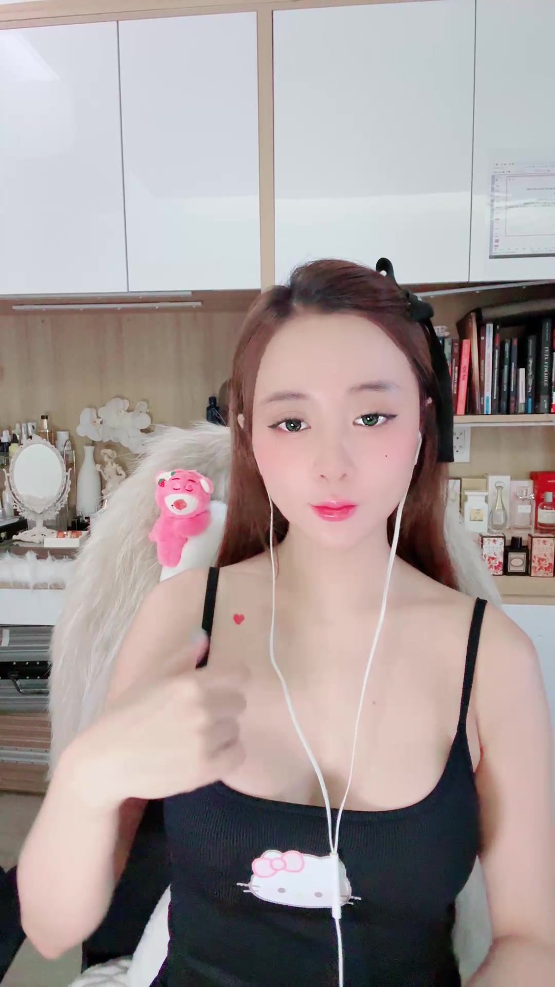 Em Gymer body rực cháy giúp anh em tiếp thêm động lực