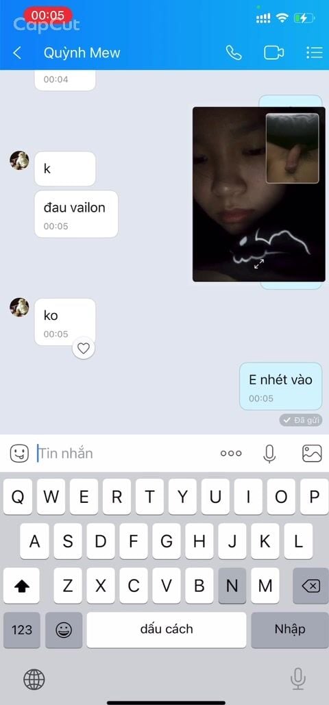 Bé sinh viên Non Tơ Dâm Chat Sex Mỗi Đêm Cùng Anh Hàng Xóm