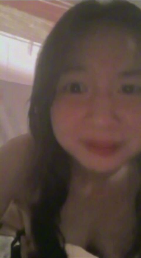 Nguyễn Hồng Bích Chat Sex Show Hàng Cùng Thằng Bạn Vú Căng Tròn