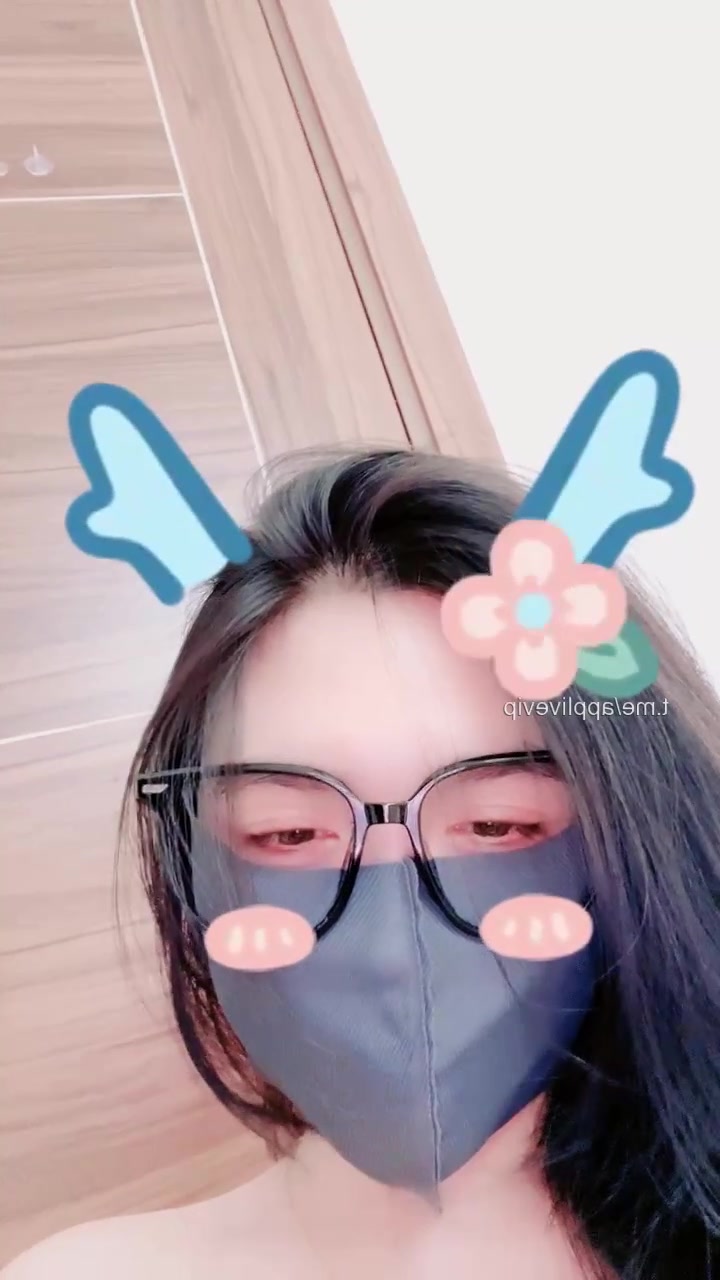 Ai giúp em Lehaydoi thỏa mãn đi chứ em vã quá rồi