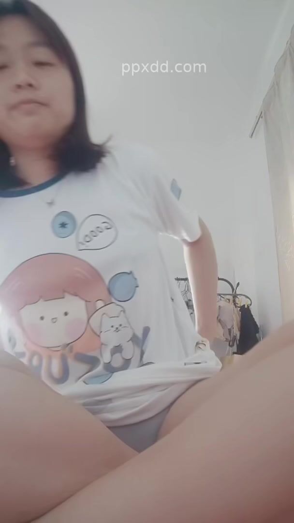 Vừa mới ngủ dậy là em liền làm quả thẩm du